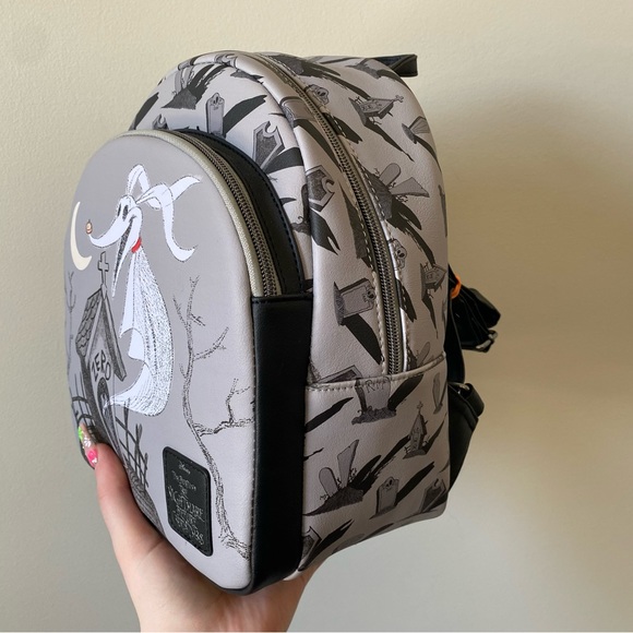Loungefly Nightmare before Christmas Zero Graveyard mini backpack - Picture 5 of 10